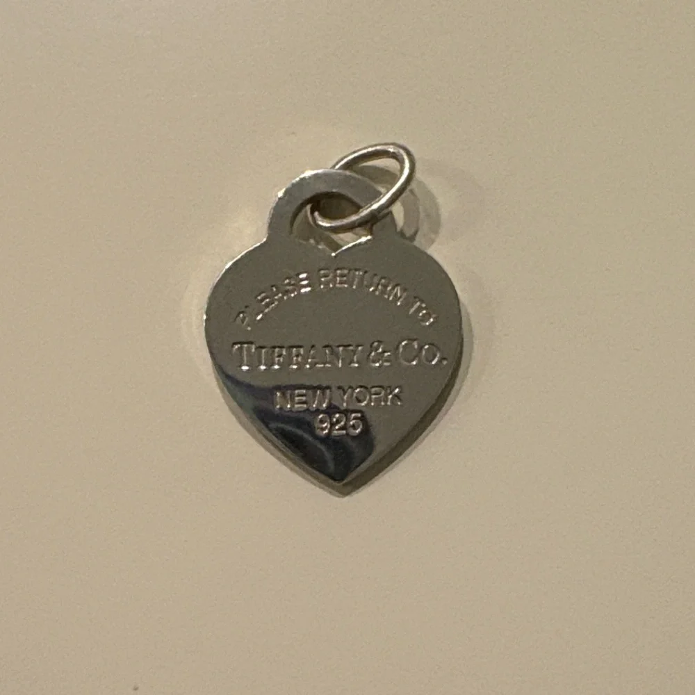 Tiffany & Co. Return to Tiffany Heart Tag Pendant Blue Enamel - Picture 11 of 12